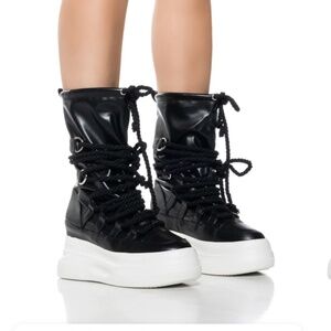 Azalea Wang Randolph Lace Up High Top Sneaker